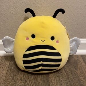 Sunny the Bee Squishmallow 11’